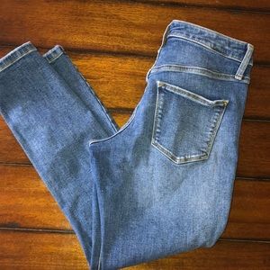 High rise, skinny crop jeans